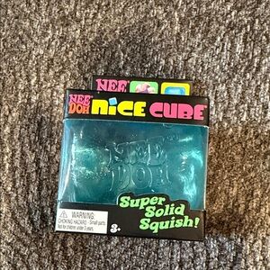 Nee Doh Nice Cube Super Solid Squish! - Blue